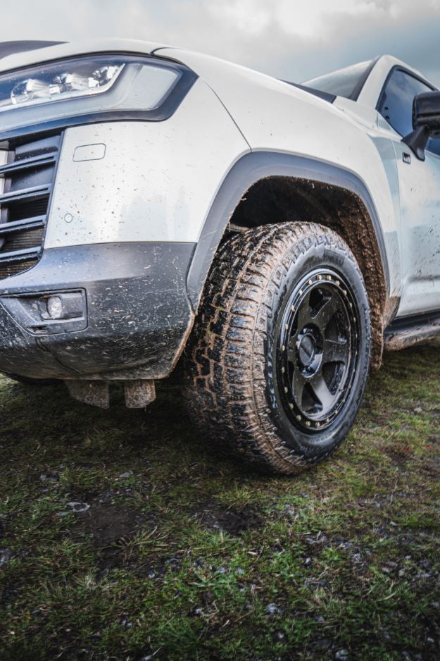 Pirelli Tyre LT285/55R20 122T S-A/T+ wl Scorpion All Terrain Plus